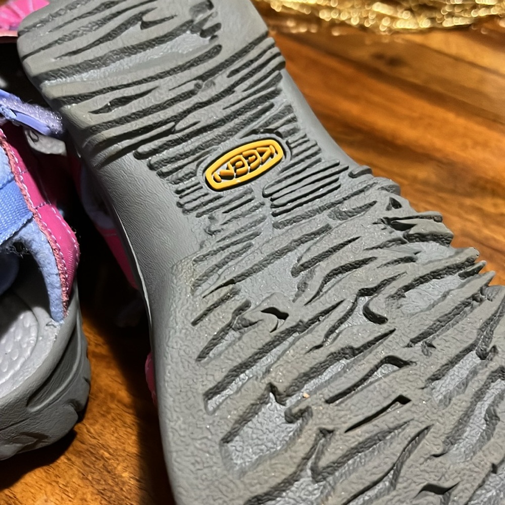 Keen Sandals - Picture 5 of 10